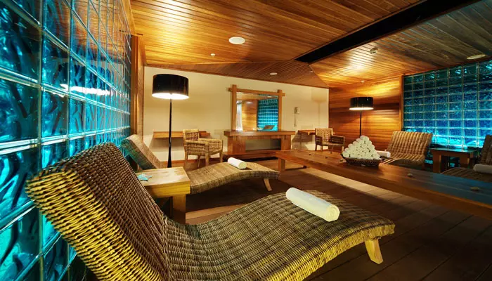 هتل کاسموس الیمپیا گاردن سنت پترزبورگ