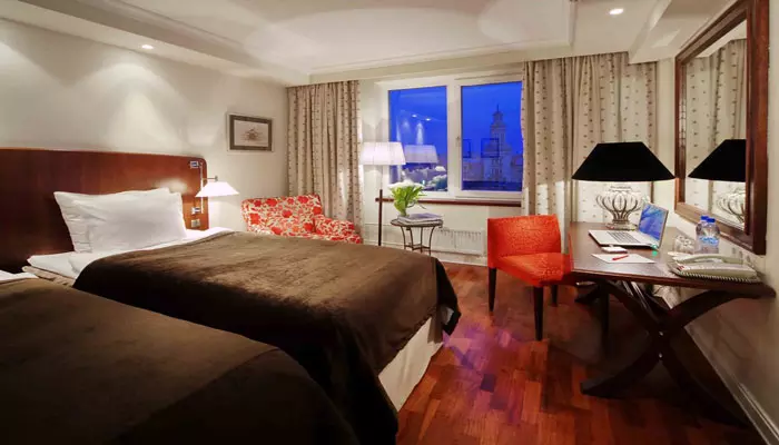 هتل کاسموس الیمپیا گاردن سنت پترزبورگ