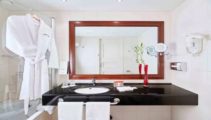 هتل کاسموس الیمپیا گاردن سنت پترزبورگ