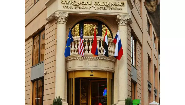 هتل گلدن پالاس ایروان