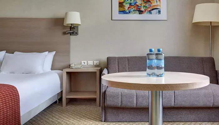 هتل هالیدی این لسنایا مسکو