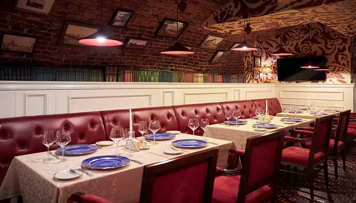 هتل ترزینی پالاس سنت پترزبورگ